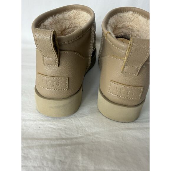 UGG Classic Ultra Mini Leather Boots Tan Women’s Size 9 EU 40 - Picture 6 of 9
